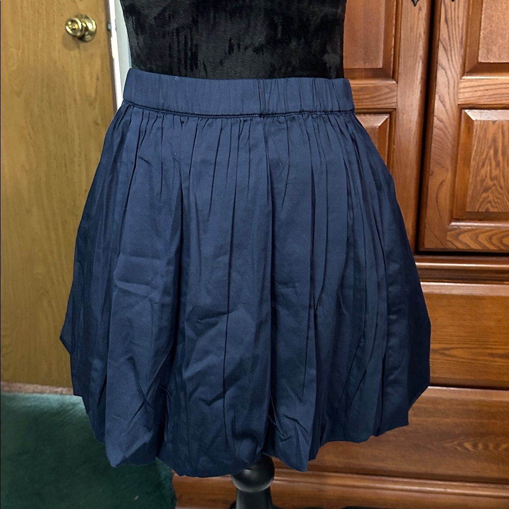 Bubble navy blue mini skirt